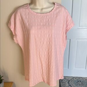 Dokotoo light pink textured tee shirt